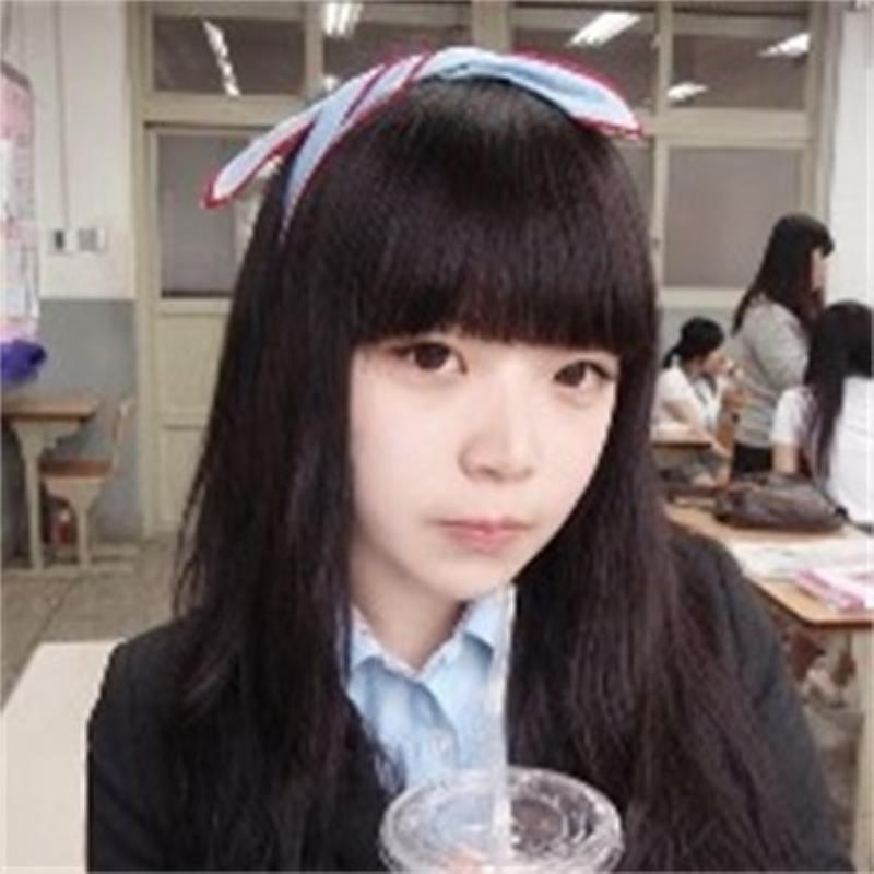 郑州伴游交友美术甘思倩