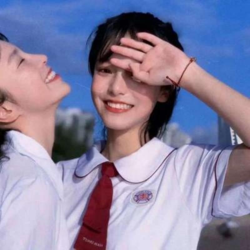 郑州导游草根网红庚容影