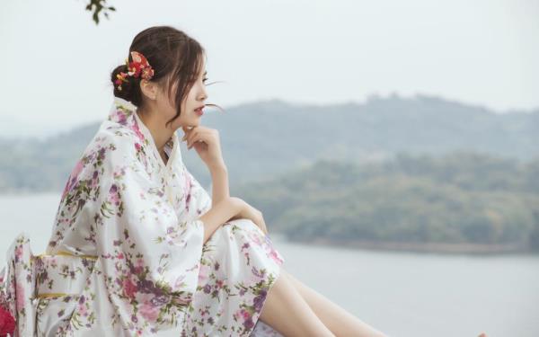 郑州陪游化妆师闫向山 郑州陪游化妆师闫向山