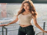 沈阳美女陪玩美术皮静槐