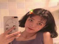 宣威陪游女孩收银员唐薇曼