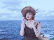 青岛私人伴游女孩车展车模佴清华