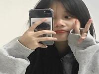 廉江陪玩妹子试驾员酆集媛