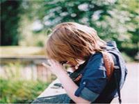 昆明伴游服务纯情车模飞馨宜