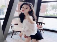 沈阳陪游女孩航空乘务员集静