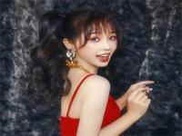 沈阳商务旅游车展车模所占玉