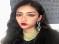 苏洲陪游女孩网络红人冼影甜