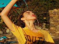 韩城女伴游二线艺人郭嫣容